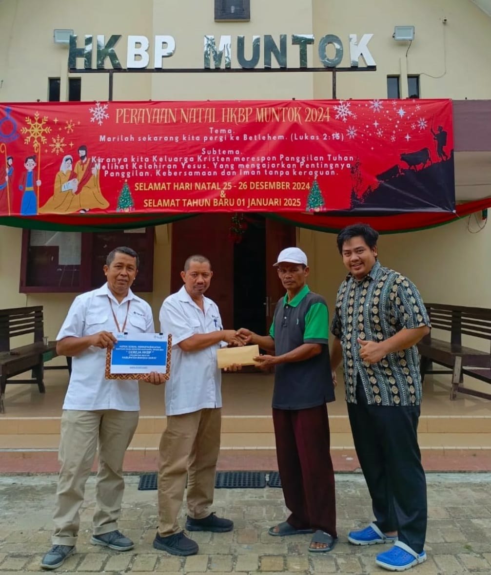 Jelang Natal dan Tahun Baru, Dua Gereja di Bangka Barat Terima Bantuan dari PT Timah 